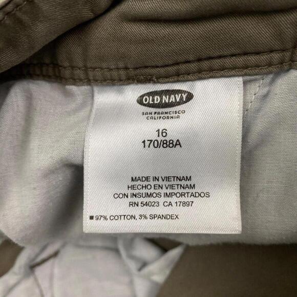 Old Navy Bermuda Cuffed Women's size 16 Brown Chino Shorts - Picture 4 of 4